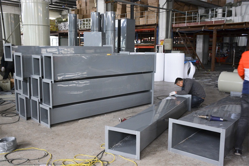 加工風(fēng)管過(guò)程 加工風(fēng)管過(guò)程